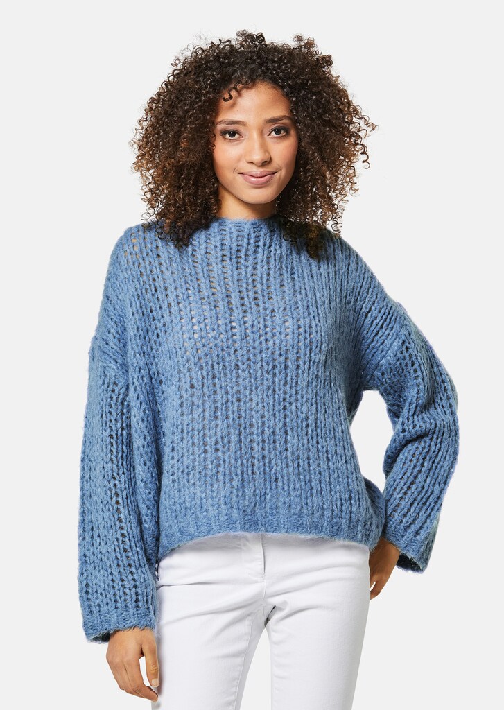 Fluffy chunky knit jumper