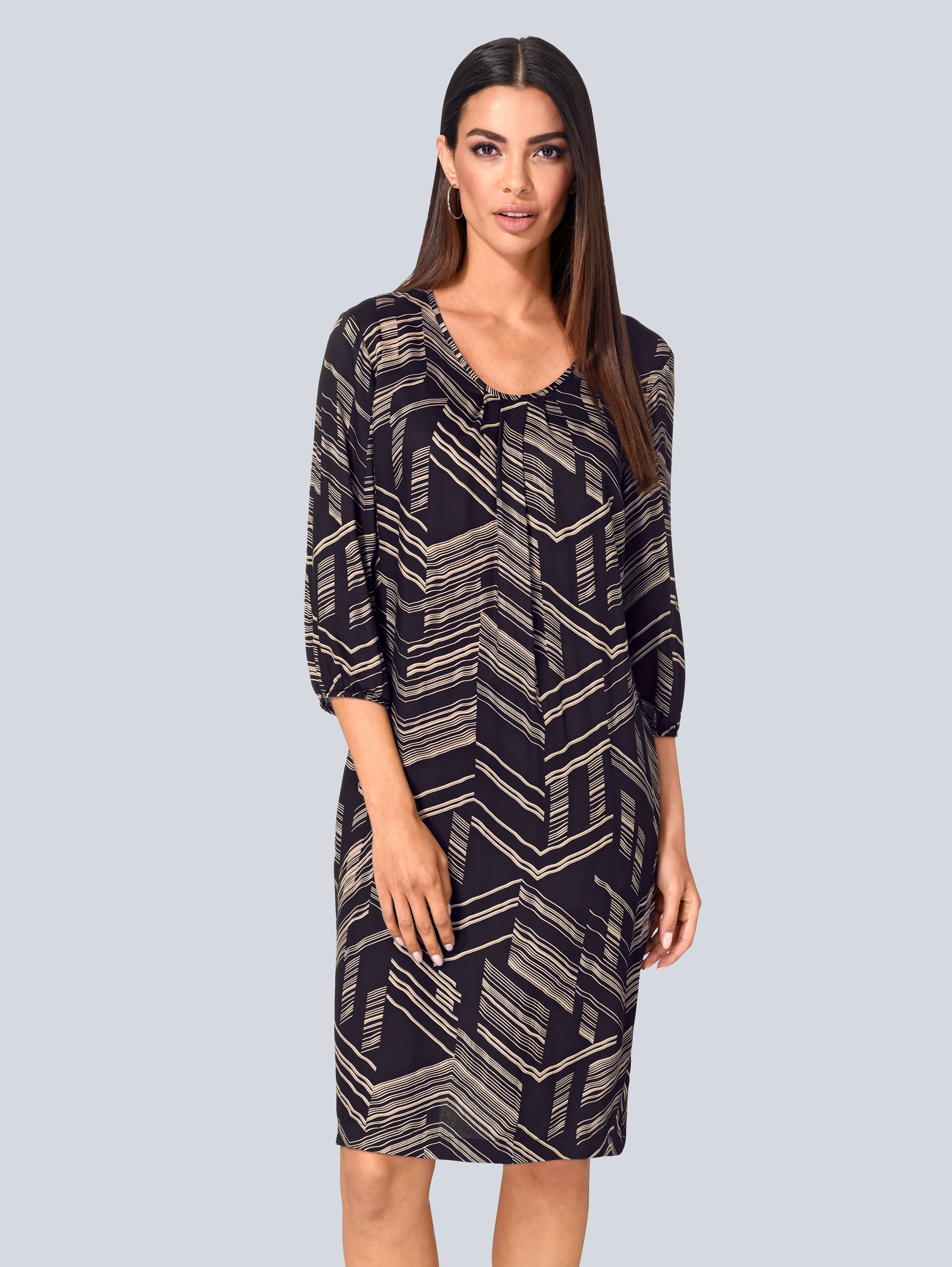 Kleid mit grafischem Druck 3