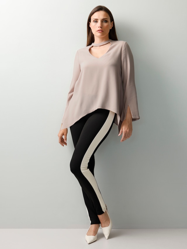 Oversizedbluse mit Cutout 3