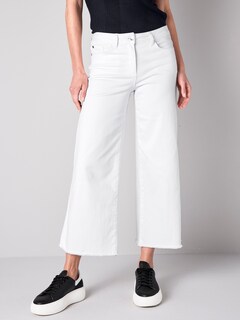 Jeans mit weiterem Beinverlauf thumbnail 5