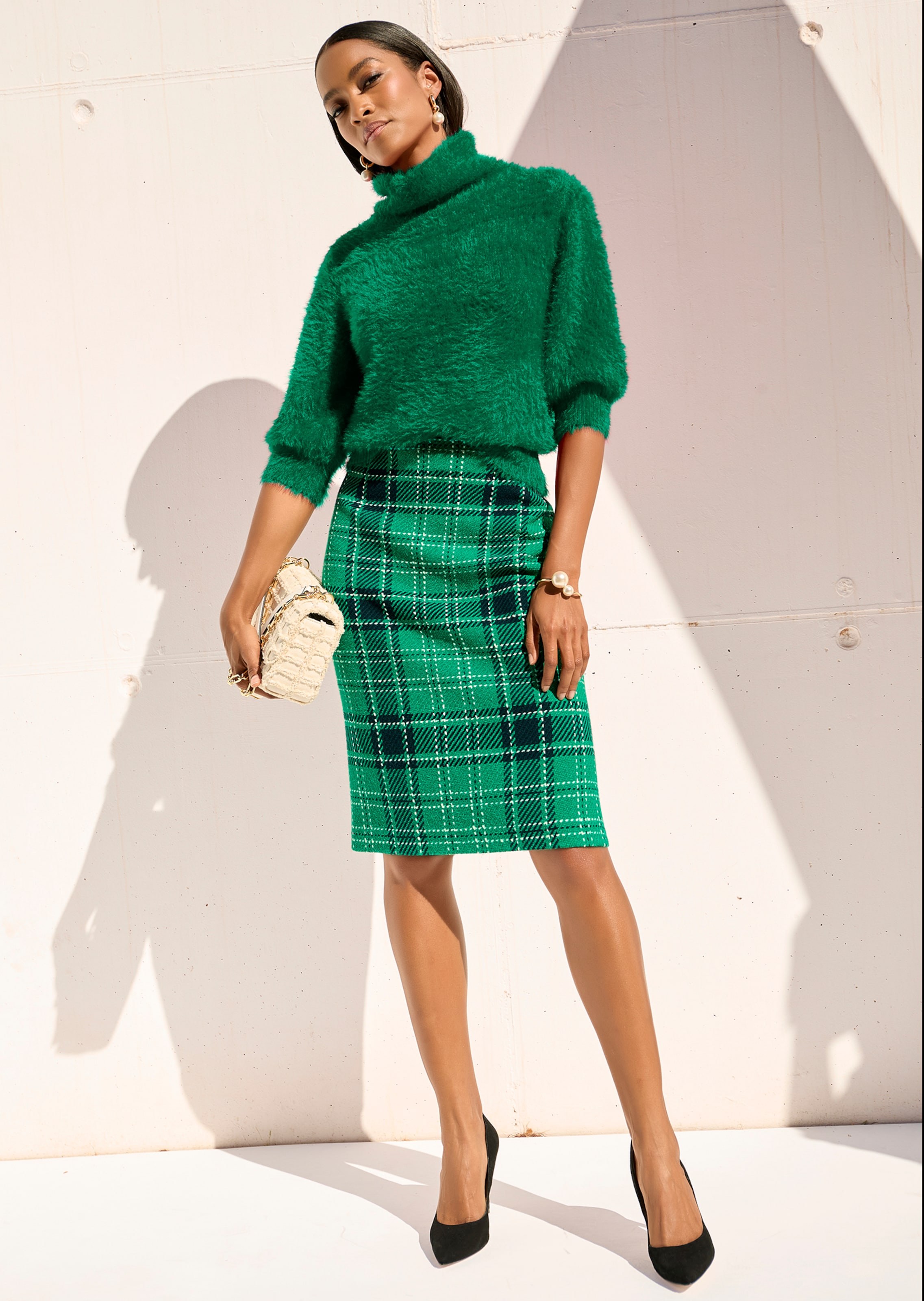 Kurzer Stehkragen-Pullover mit Ballon-Ärmeln