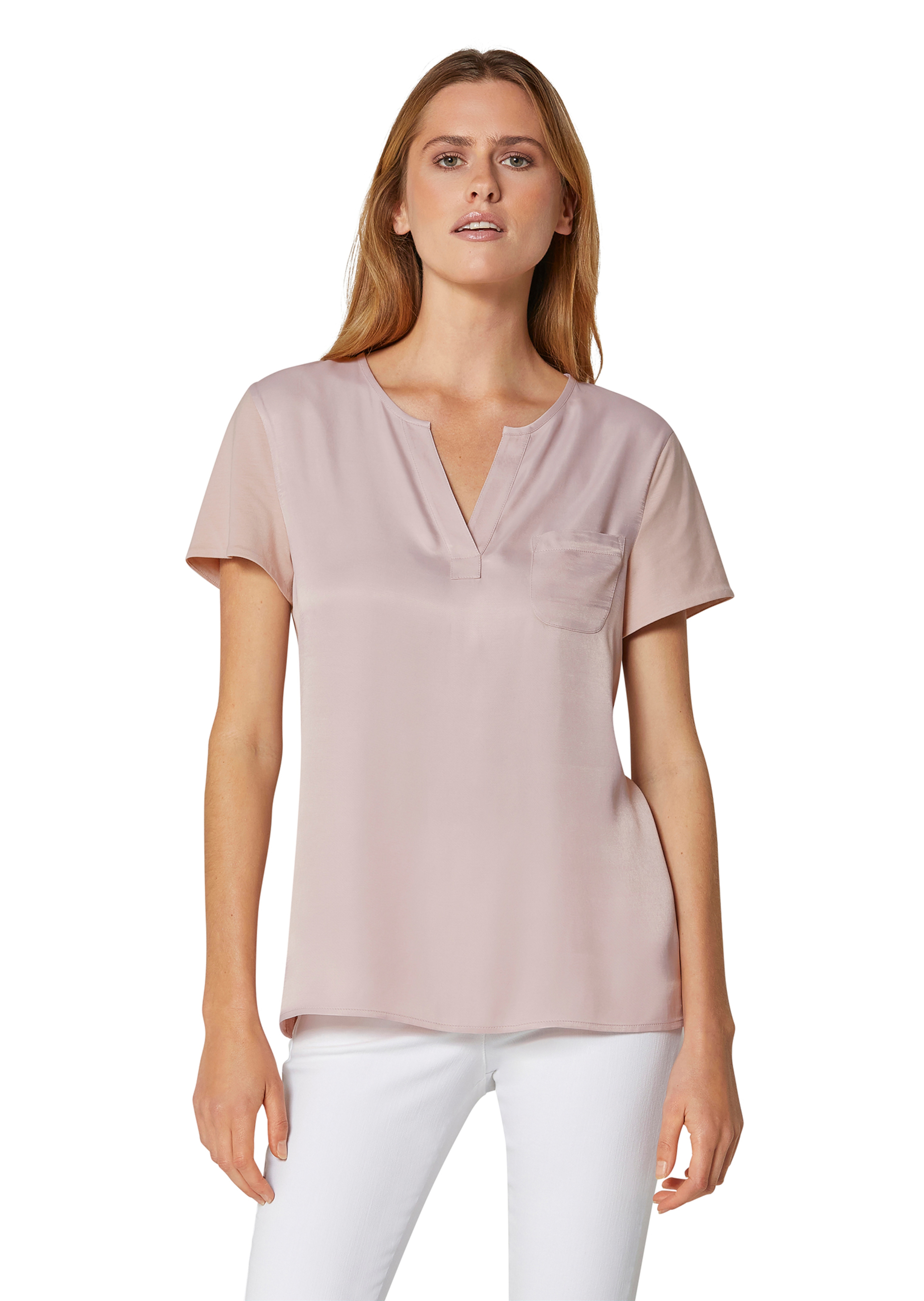 Blusenshirt im stylischen Material-Mix