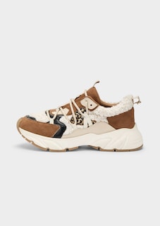 Sneaker thumbnail 4
