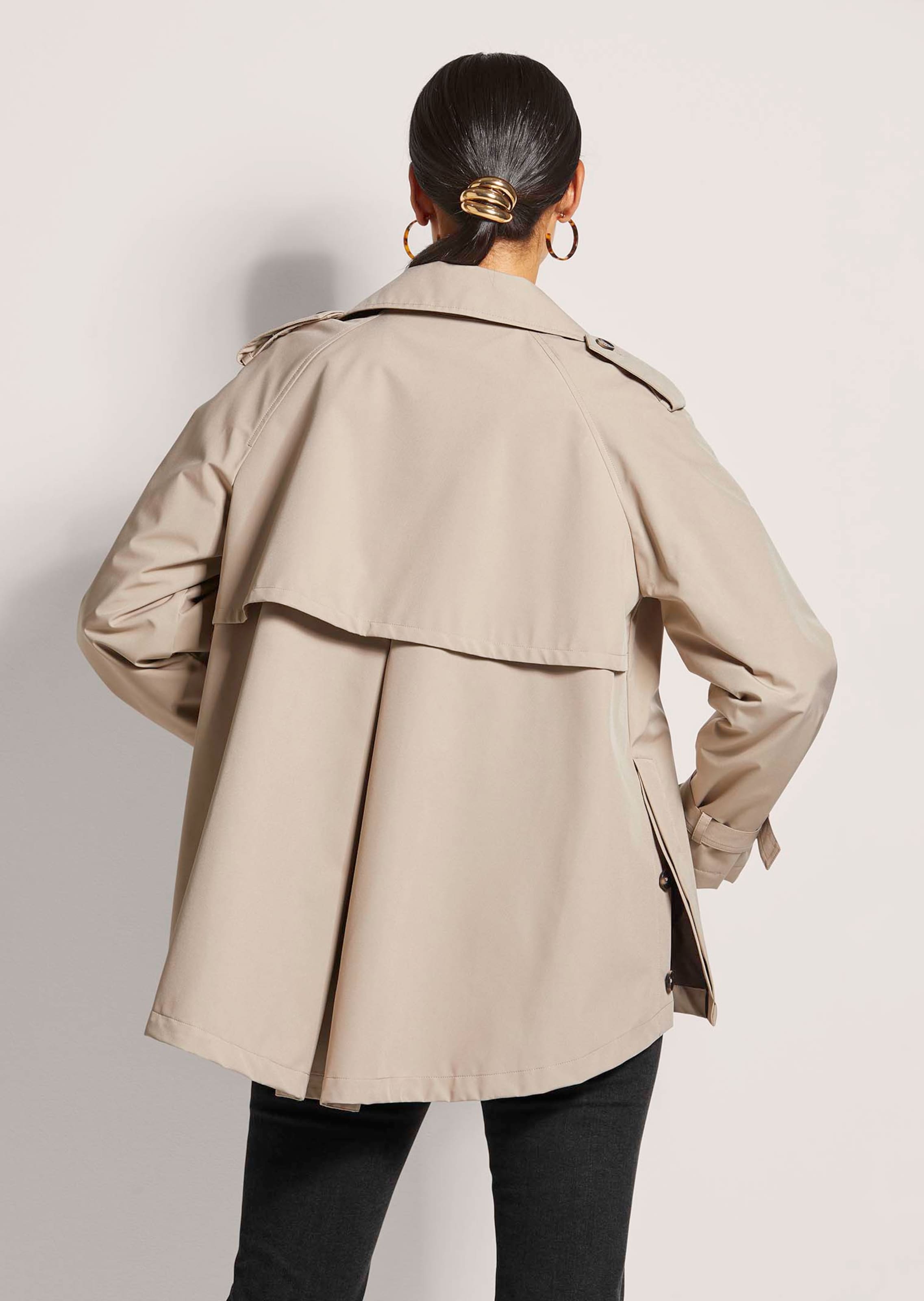ジプソフィア Short Trench Coat ベージュ 新品未使用 Short trench coat with classic details - Grey - Sz. 40-64