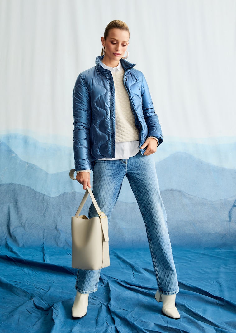 Wattierte Steppjacke mit Stehkragen