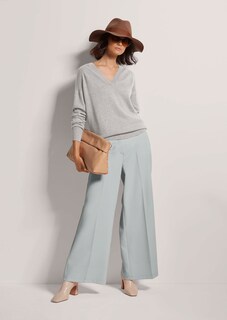 Kaschmirpullover mit V-Ausschnitt thumbnail 4