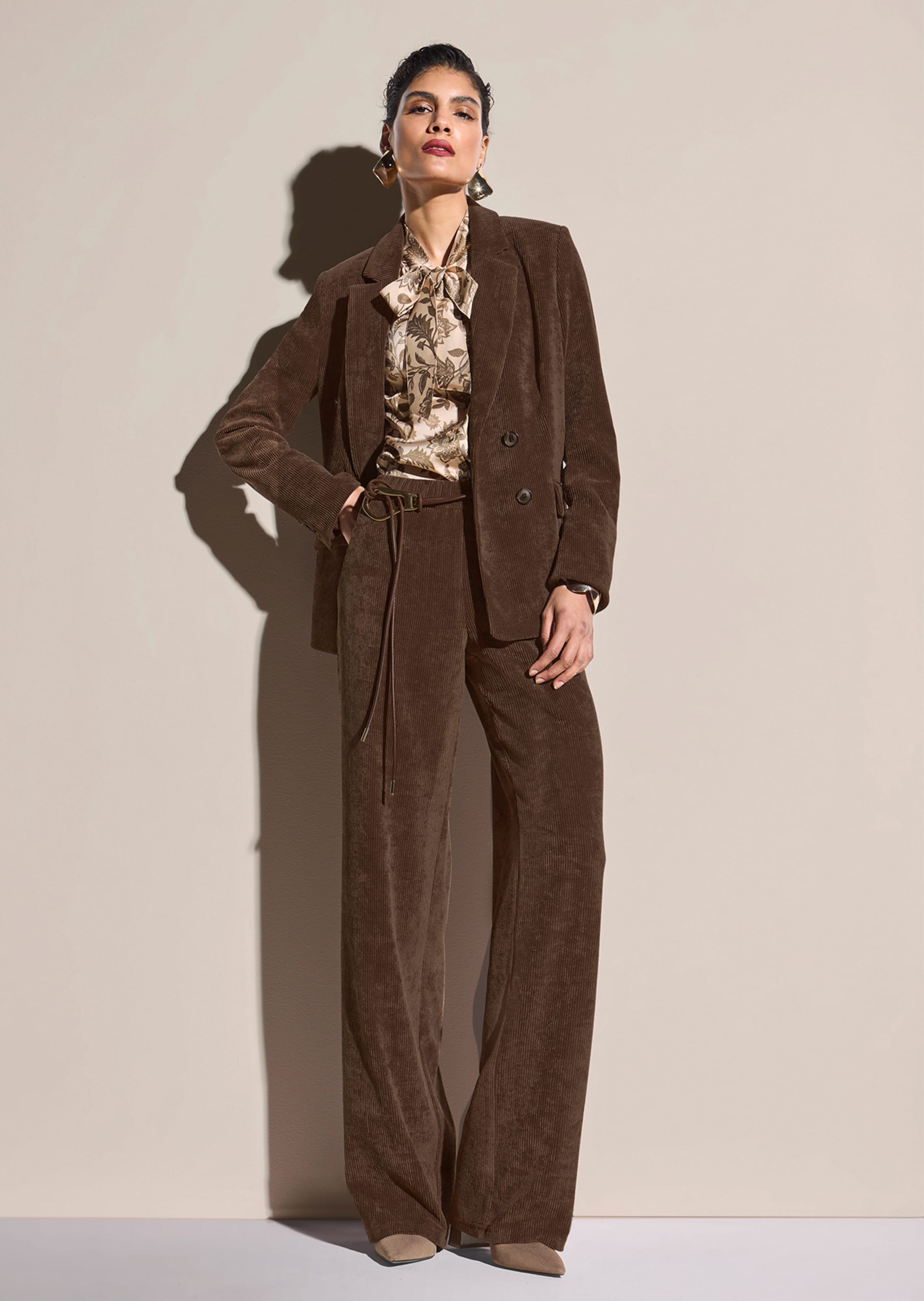 Zweireihiger Blazer in Cord-Optik