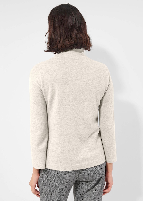 Pullover mit Stehkragen 2