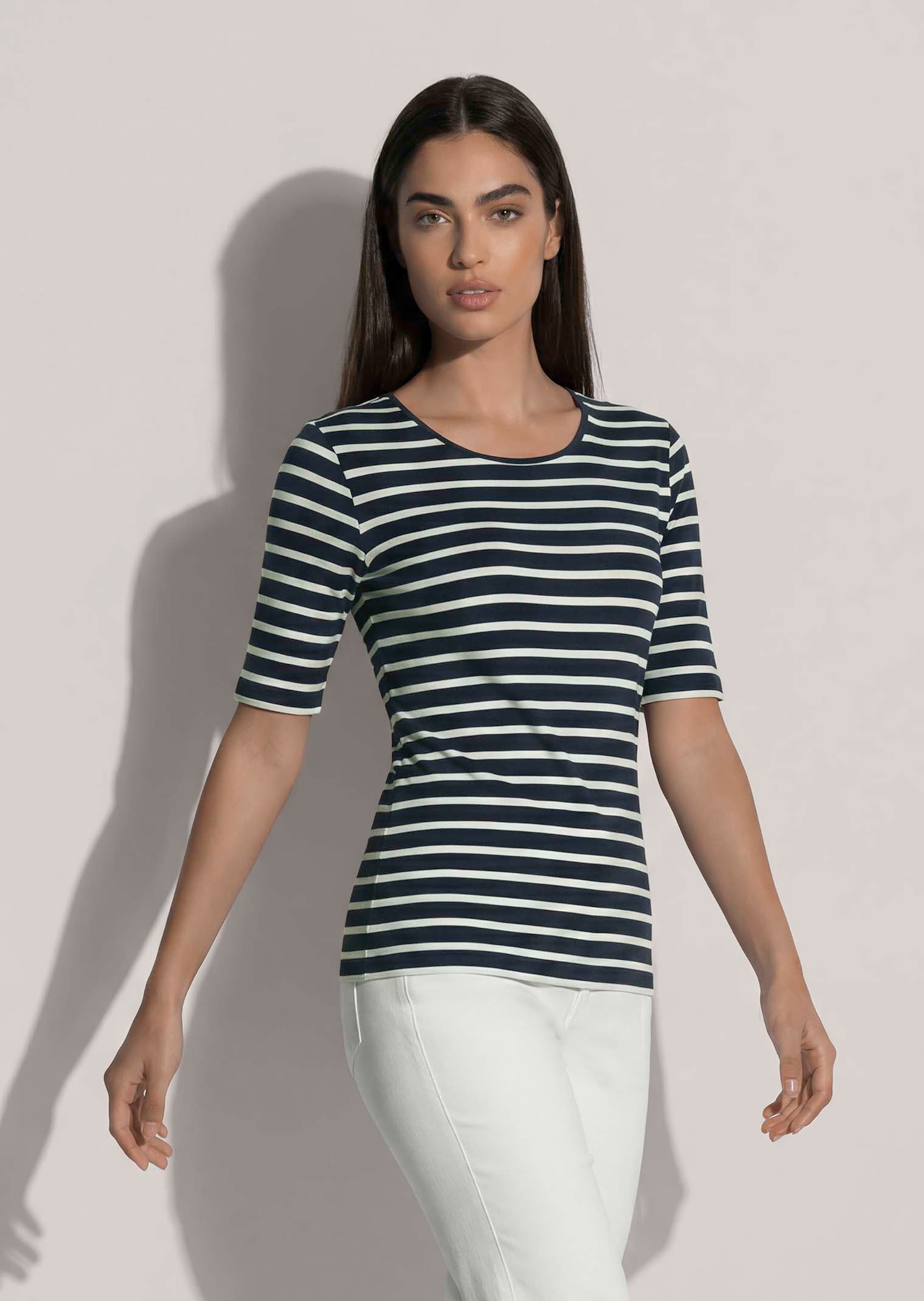 Maritimes Ringelshirt mit Querstreifen