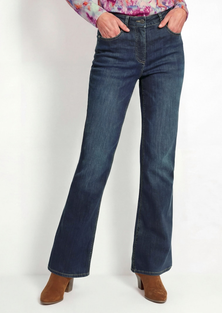 Jeans CARLA mit ausgestelltem Bein