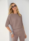 Rundhals-Pullover mit Fledermausärmeln thumbnail 1