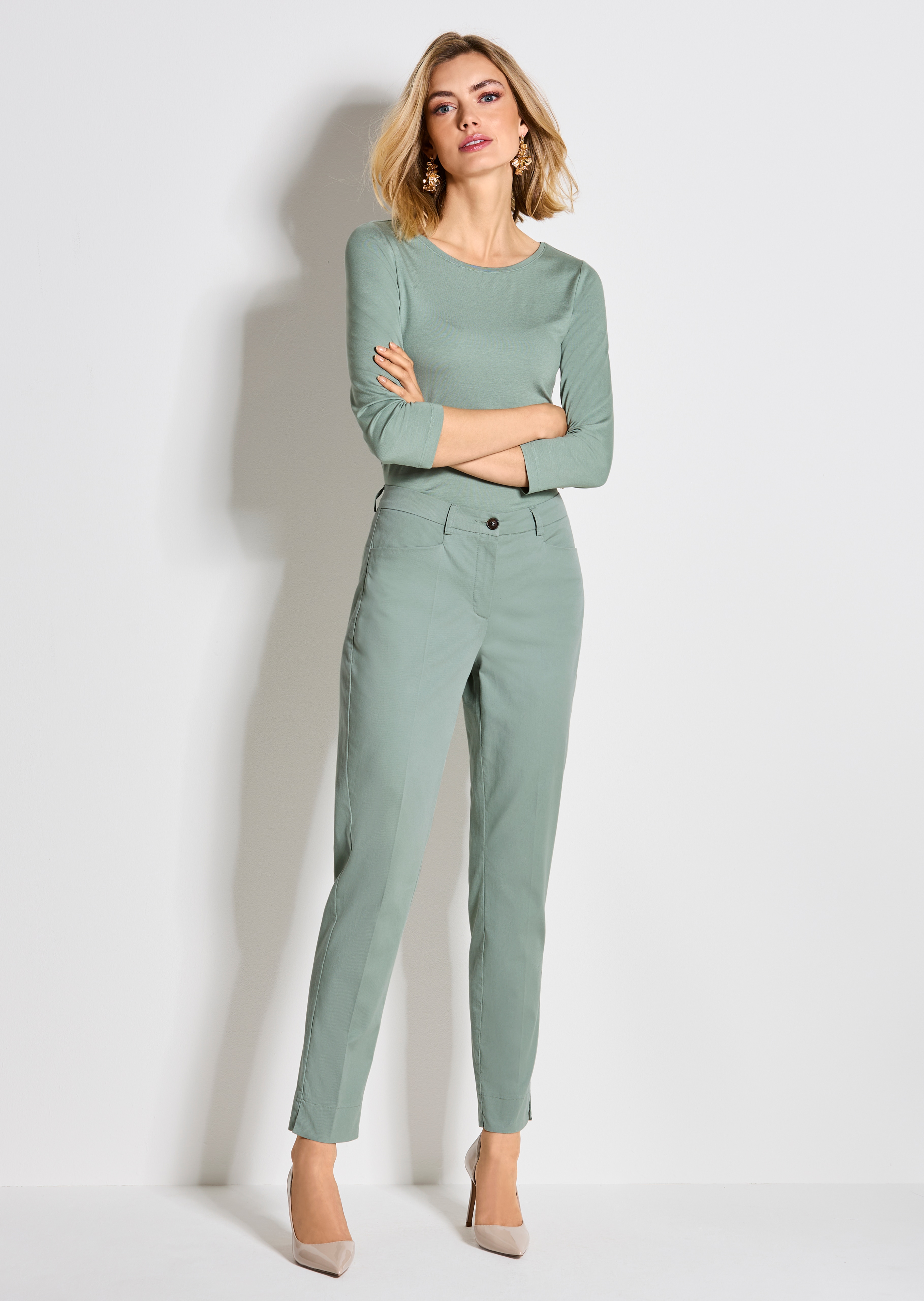 Chino trousers with centre creases