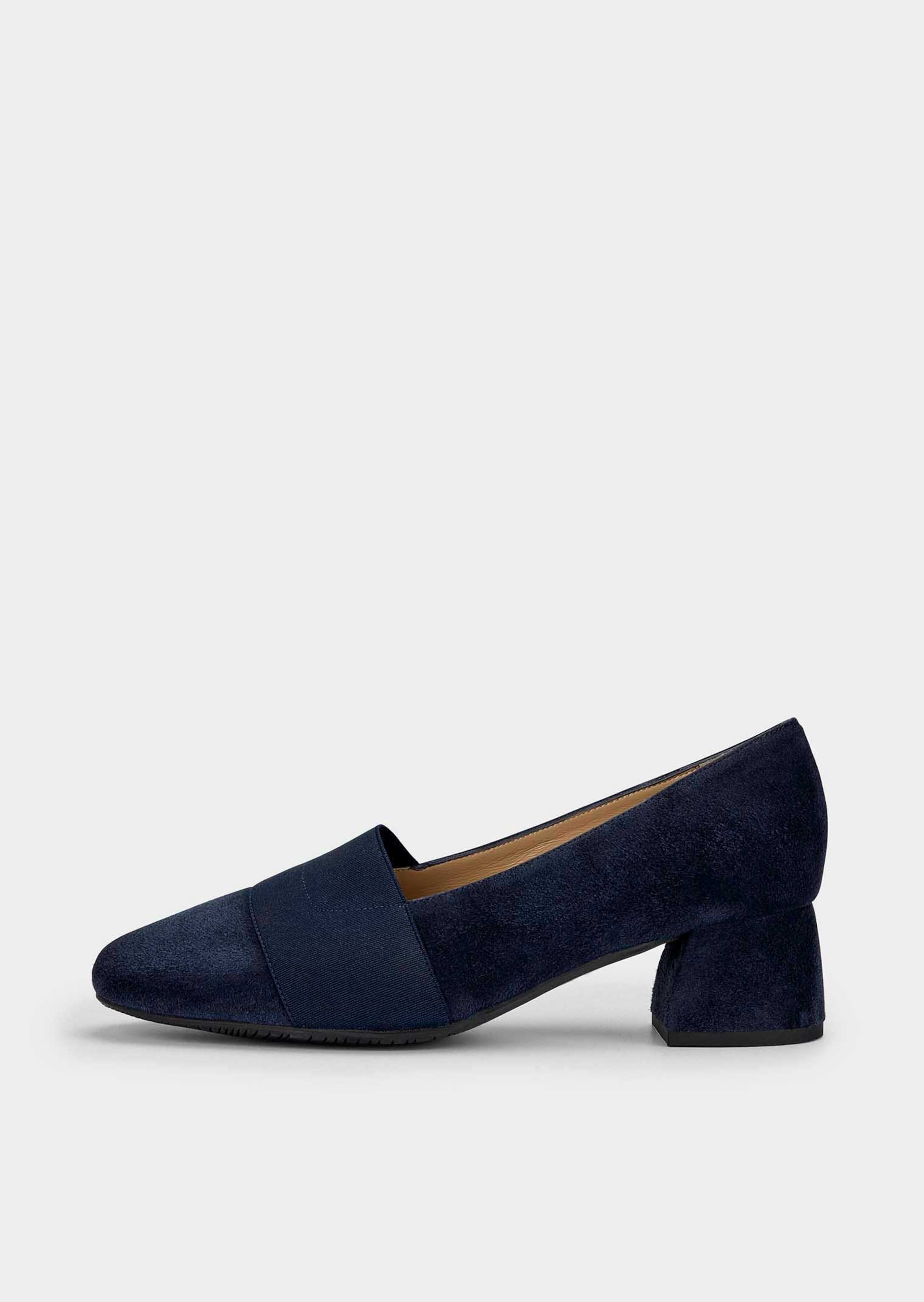 Pumps aus Veloursleder