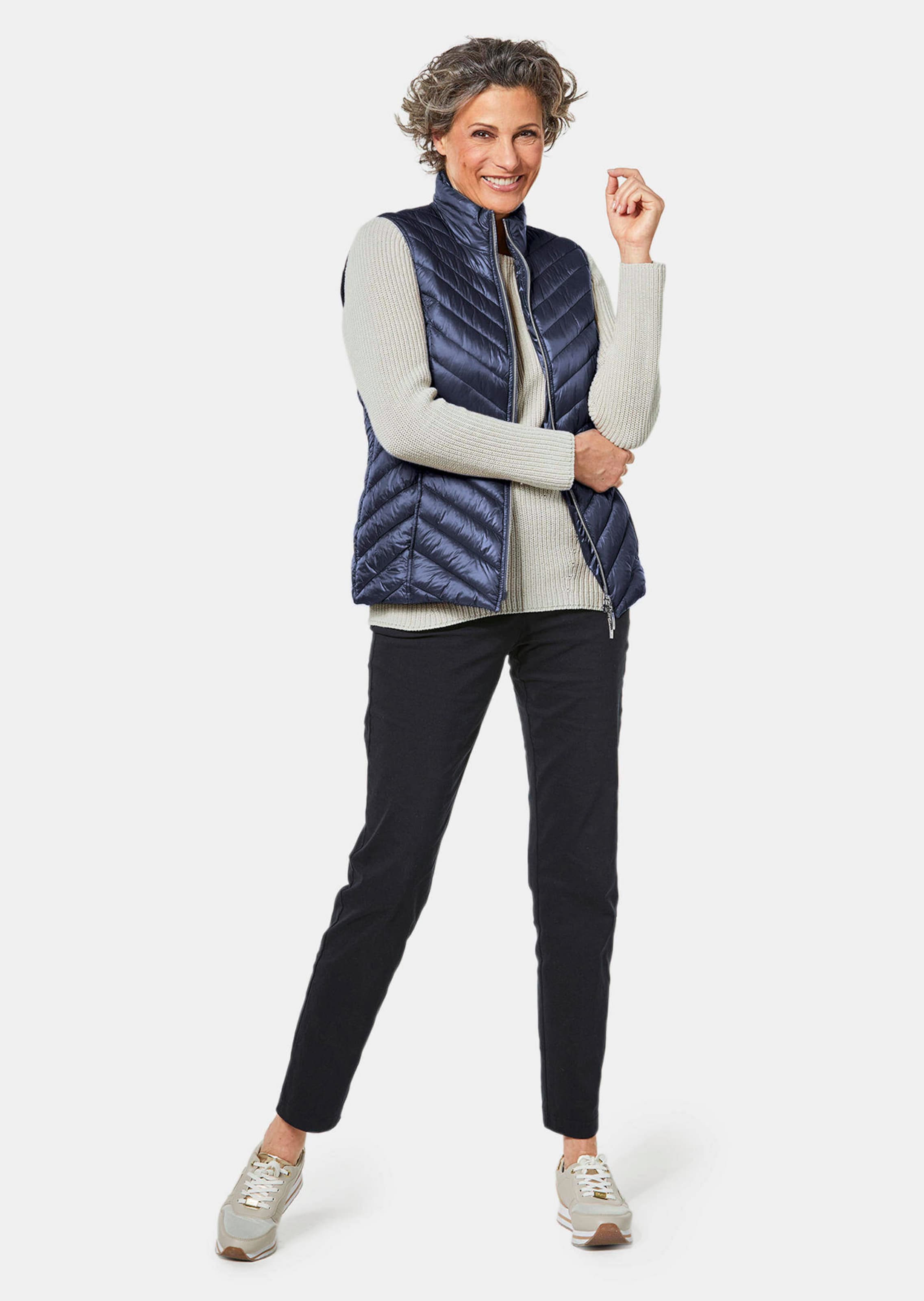 Gilet matelassé léger avantageux pour la silhouette - marine - Gr. 54 de Goldner Fashion