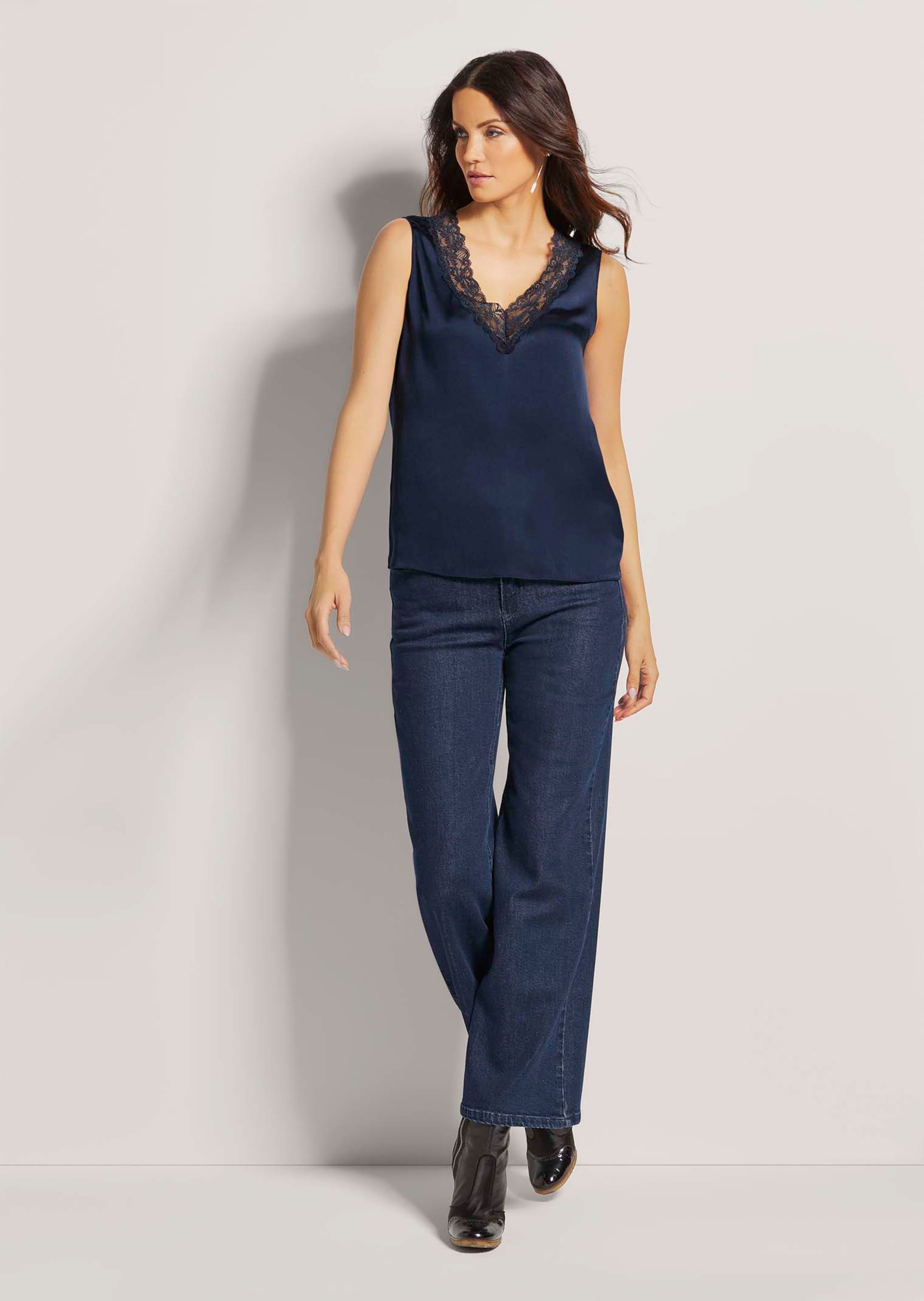 Madeleine Vetement Femme Madeleine Mode Soldes Fashion Madeleine - Main Image