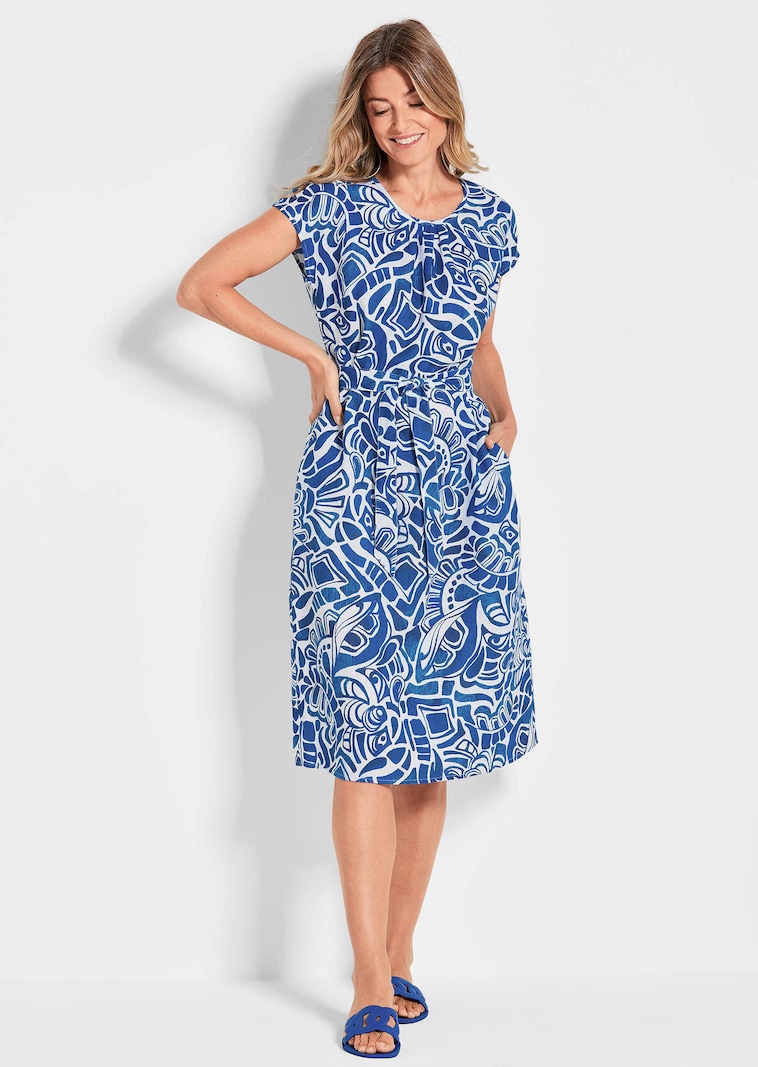 Leinenkleid mit Alloverdruck & Bindegürtel
