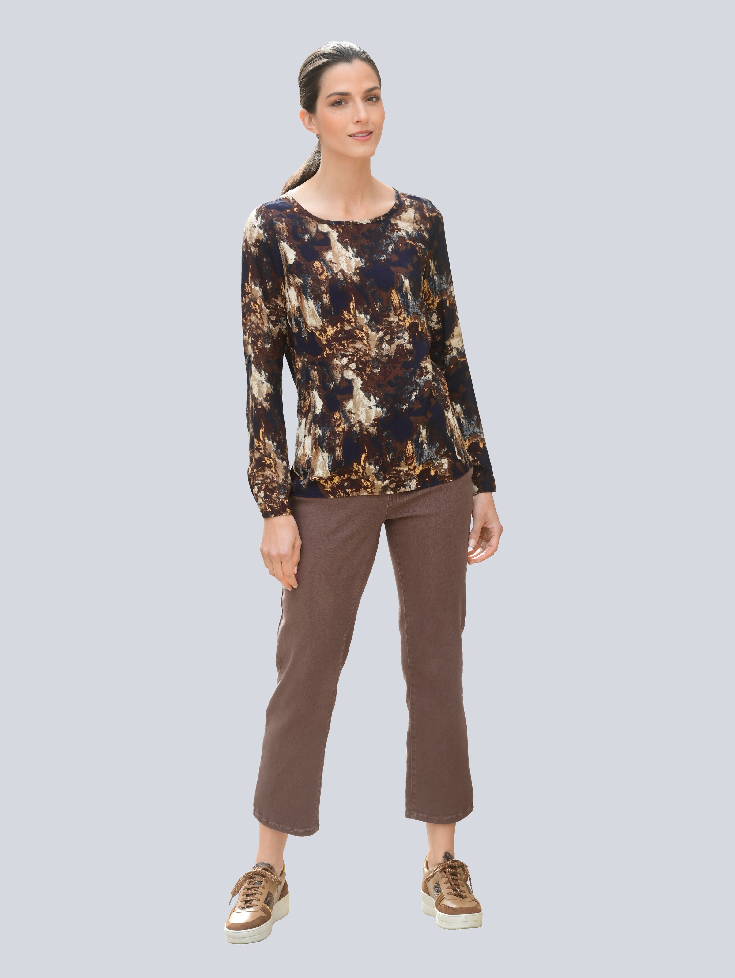 Jeans in dezenter Waschung 1