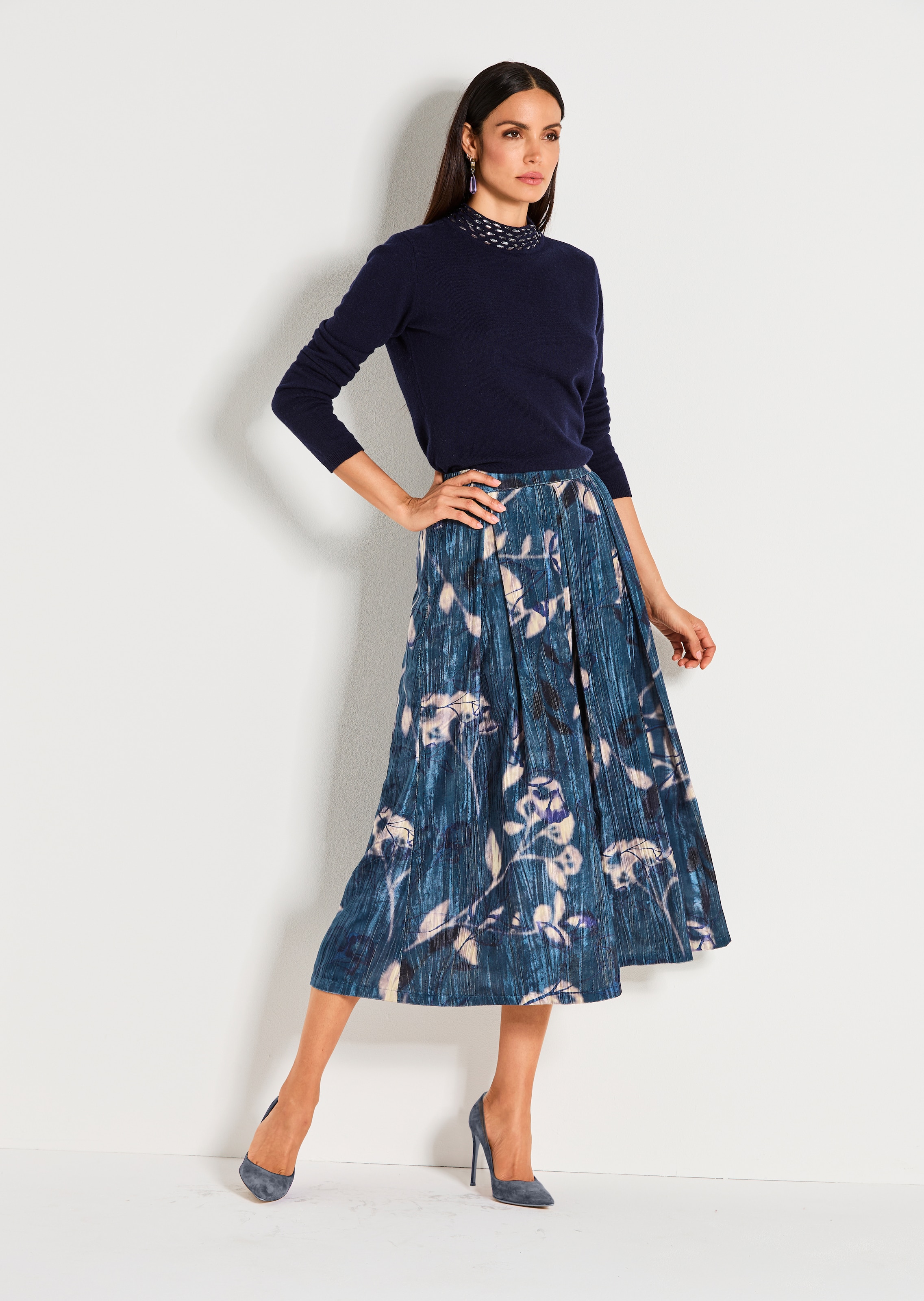 Schwungvoller Crinkle-Samtrock mit Floral-Print