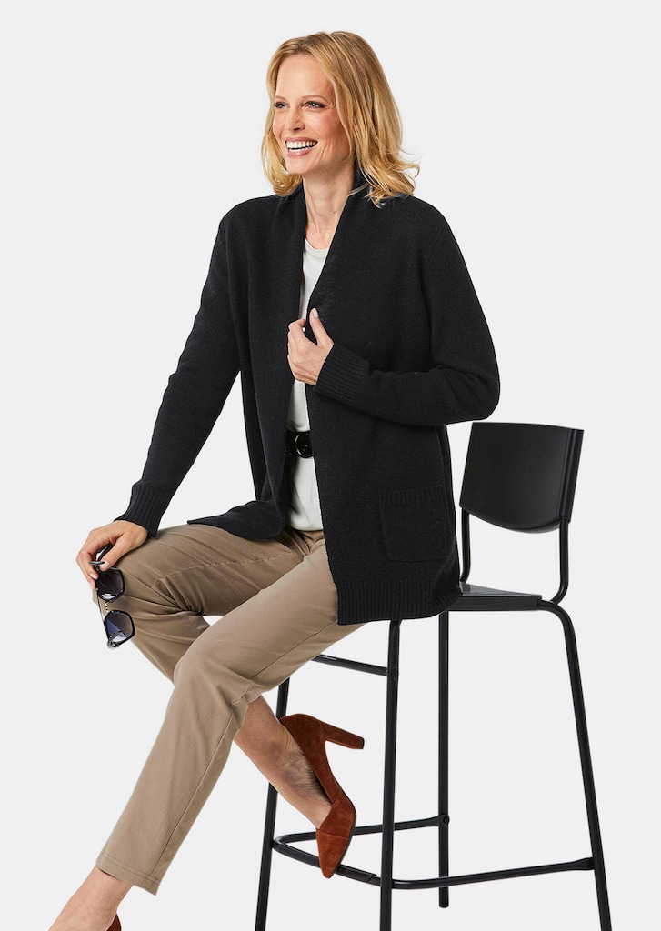 Schalkragenstrickjacke