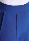 Verkürzte Hose VERA mit Biesen thumbnail 5