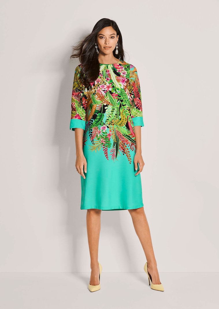 Tropenprint-Kleid mit 3/4-Ärmeln