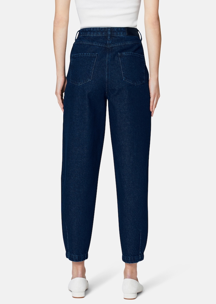 Jeans in angesagter Slauchy-Form 2