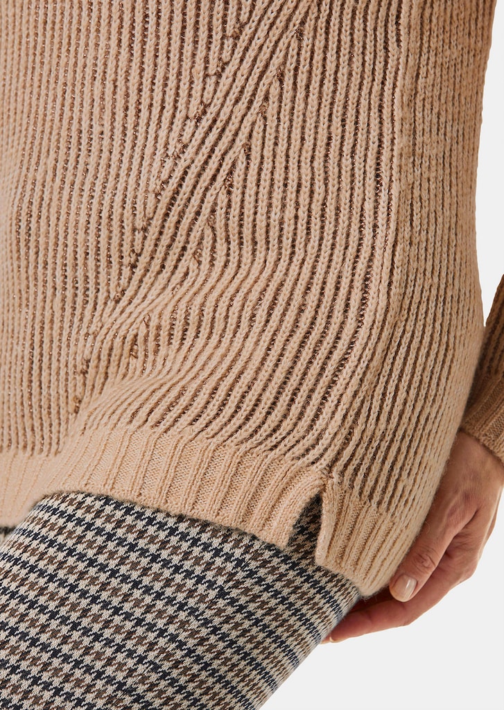 Pull en tricot structuré et fil métallisé 4