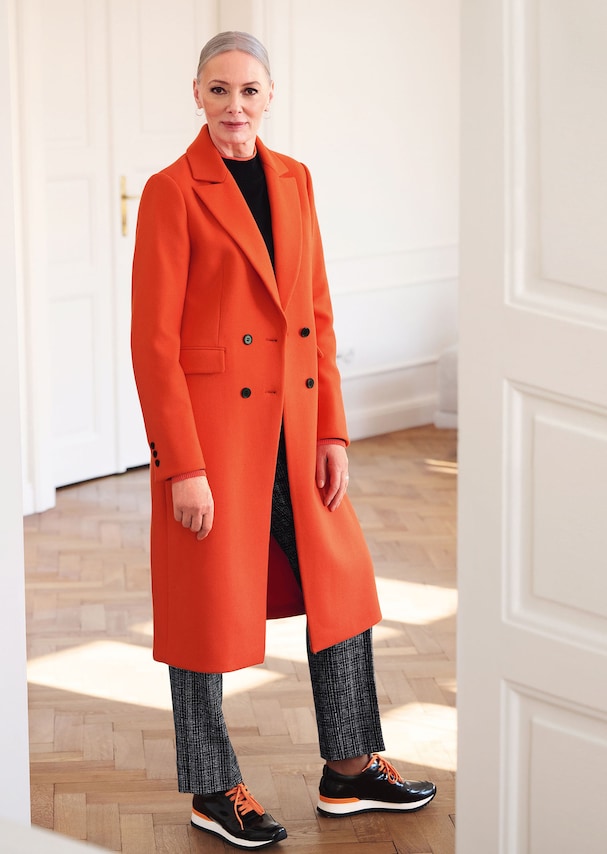 Blazer coat in an elegant herringbone design