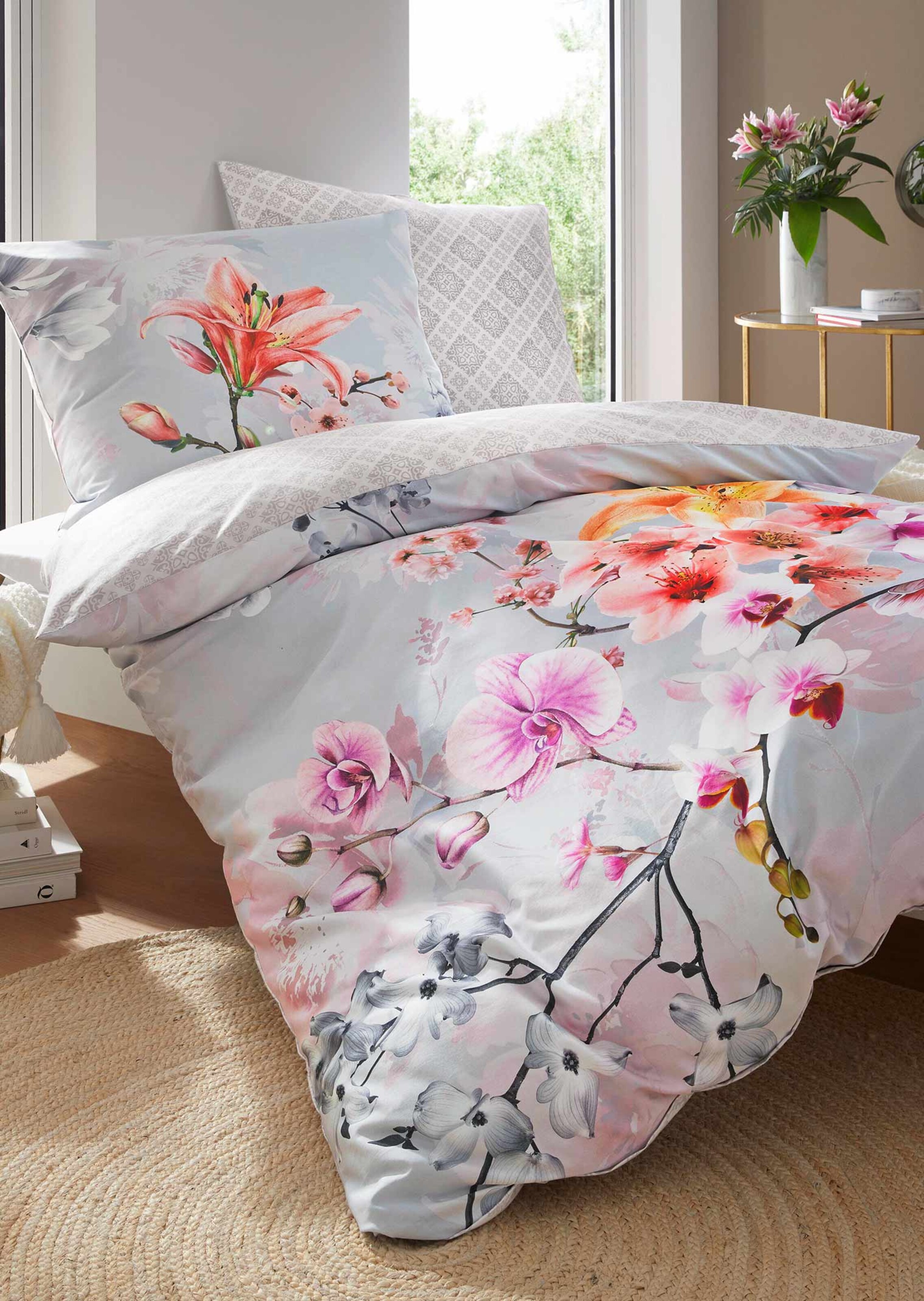 Parure de lit florale réversible en satin - gris - Gr. 80 x 80 / 135 x 200 cm de Goldner Fashion