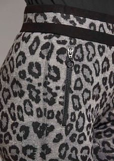 Leopard print trousers with zip pockets thumbnail 5