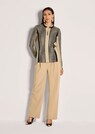 Blazer thumbnail 2