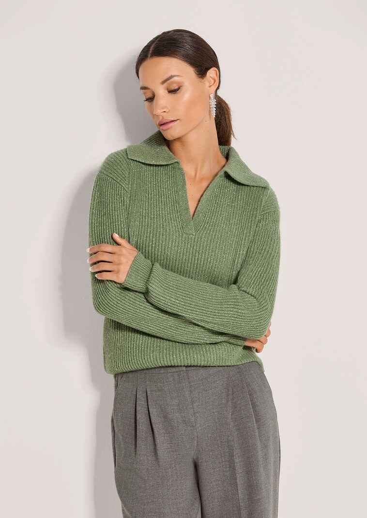 Schimmernder Pullover mit Polo-Kragen