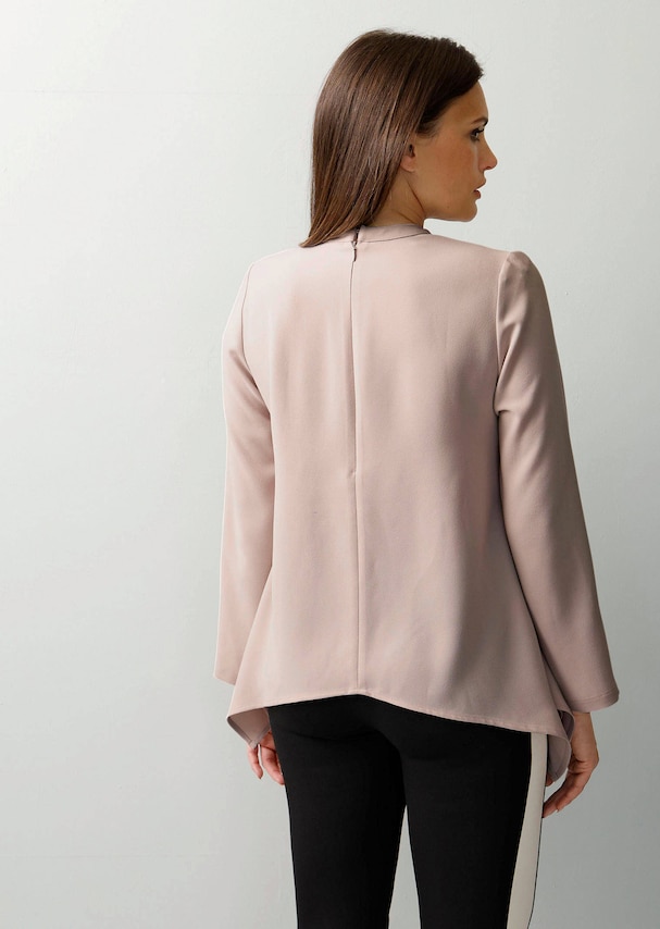 Oversizedbluse mit Cutout 2