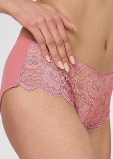 Panty mit feiner Spitze thumbnail 5