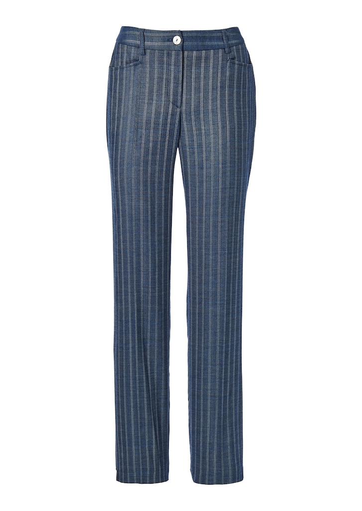 Pleated trousers with pinstripes