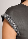 Shirt mit betonter Schulterpartie thumbnail 5