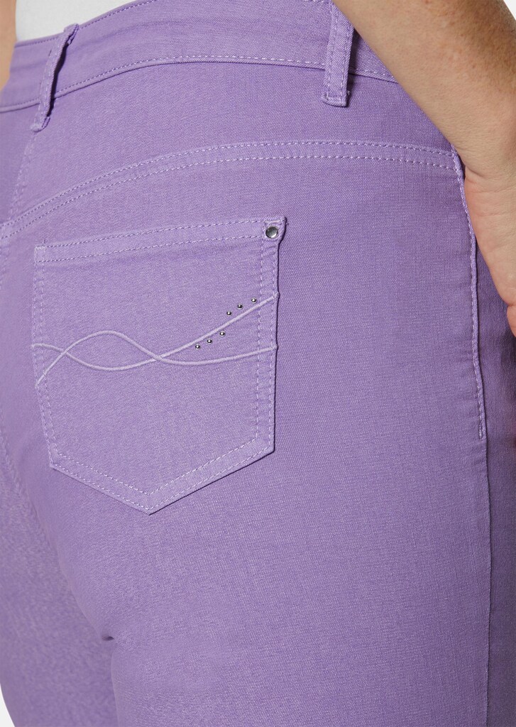 Jeanshose Bella aus superelastischer Qualität für volle Bewegungsfreiheit