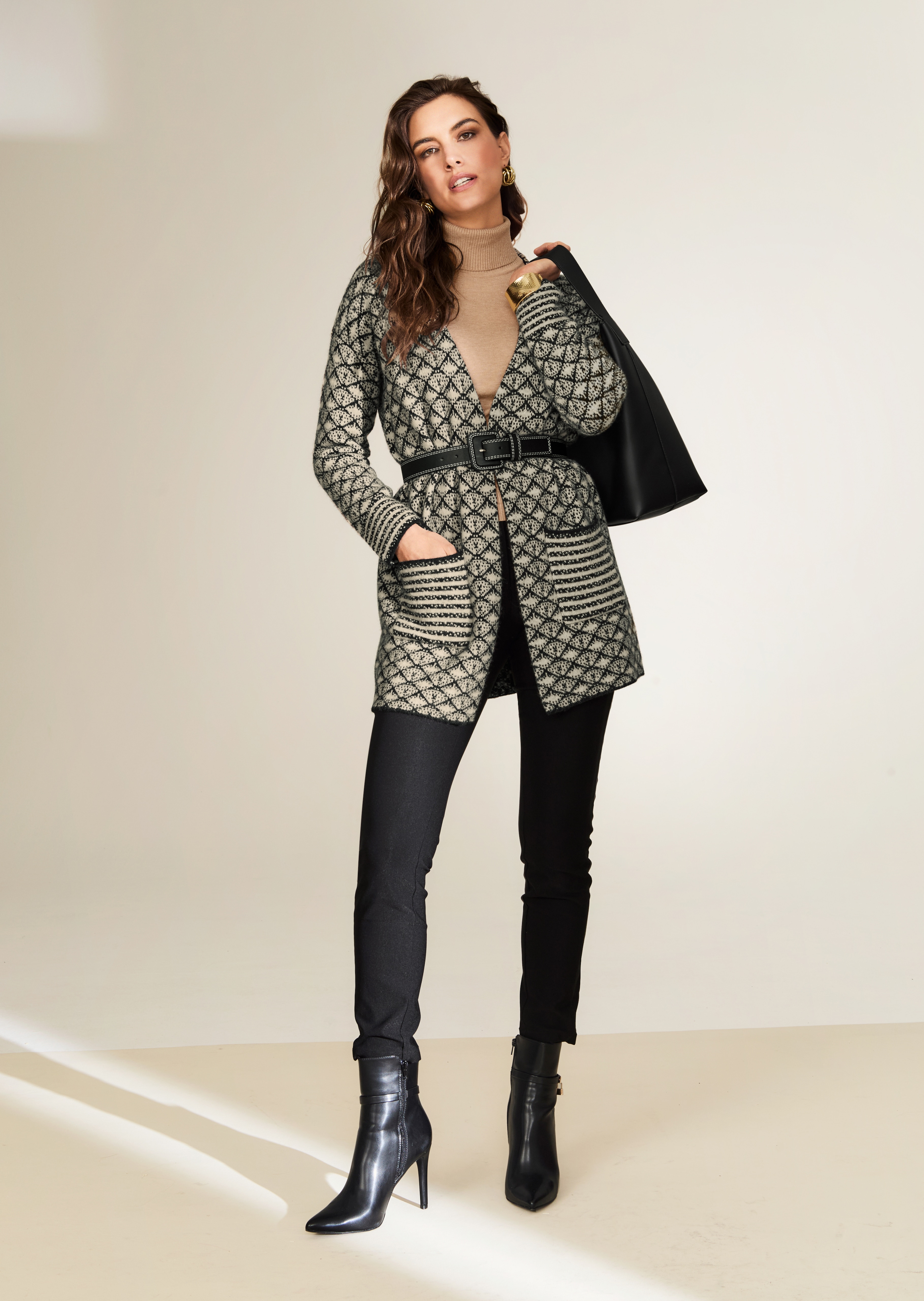 Verschlusslose Strickjacke mit Jacquard-Muster