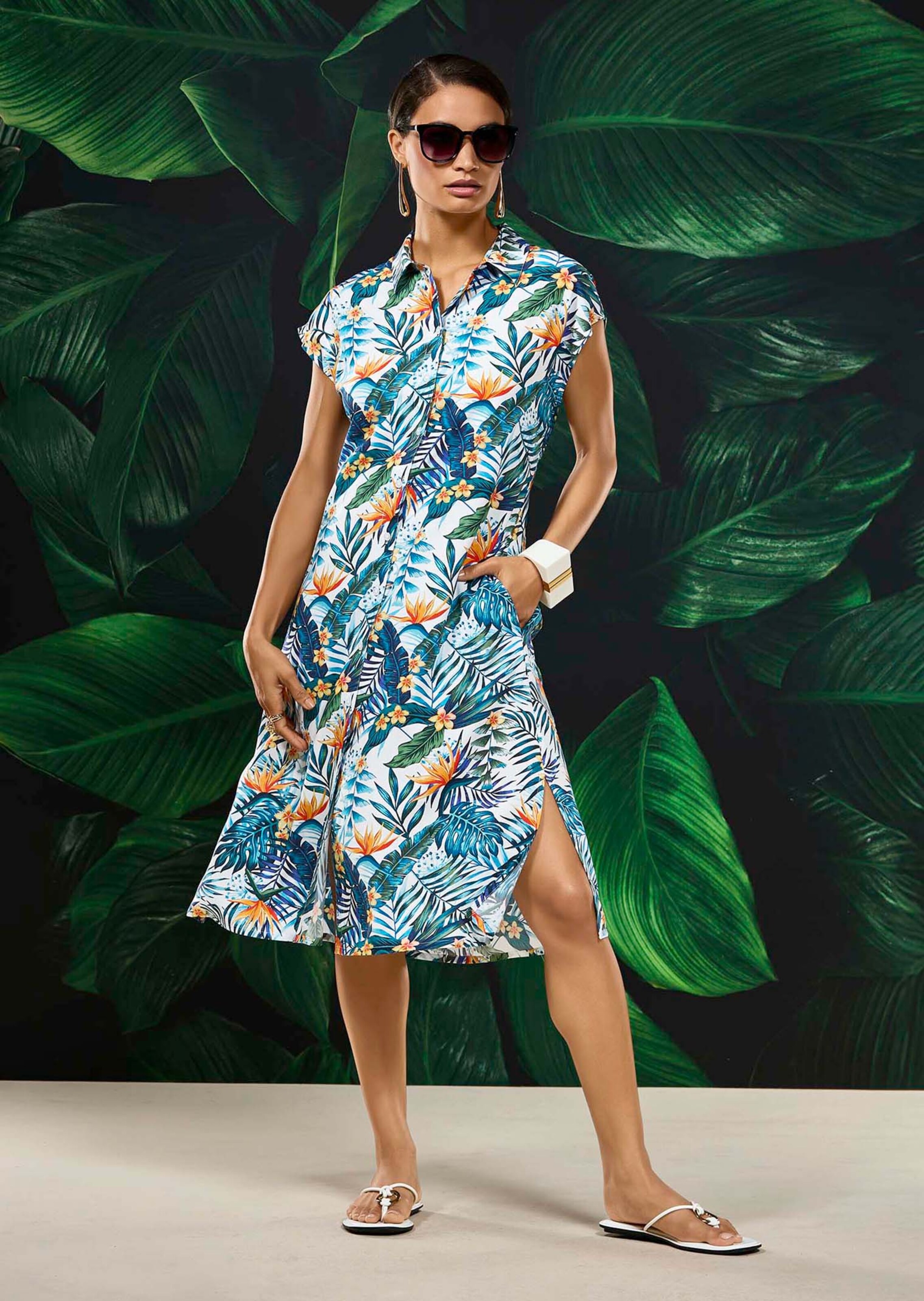 Hemdblusenkleid mit exotischem Print