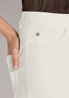Weite Jeans mit leichtem Bootcut thumbnail 5