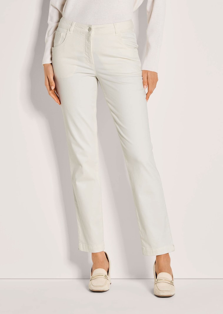 Schlanke Five-Pocket mit Stretch-Komfort