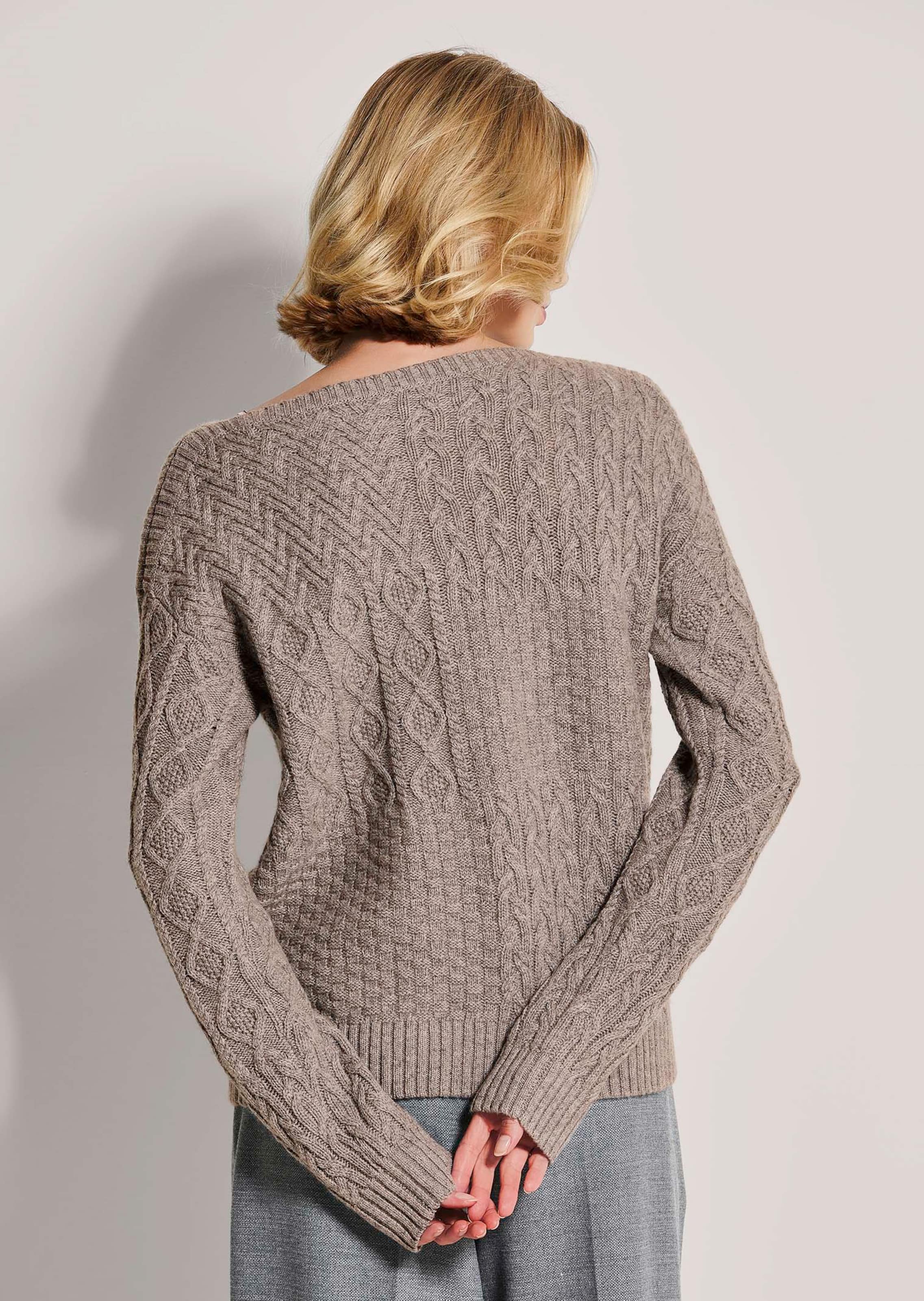 Cashmere jumper in cappuccino / natural white / melange