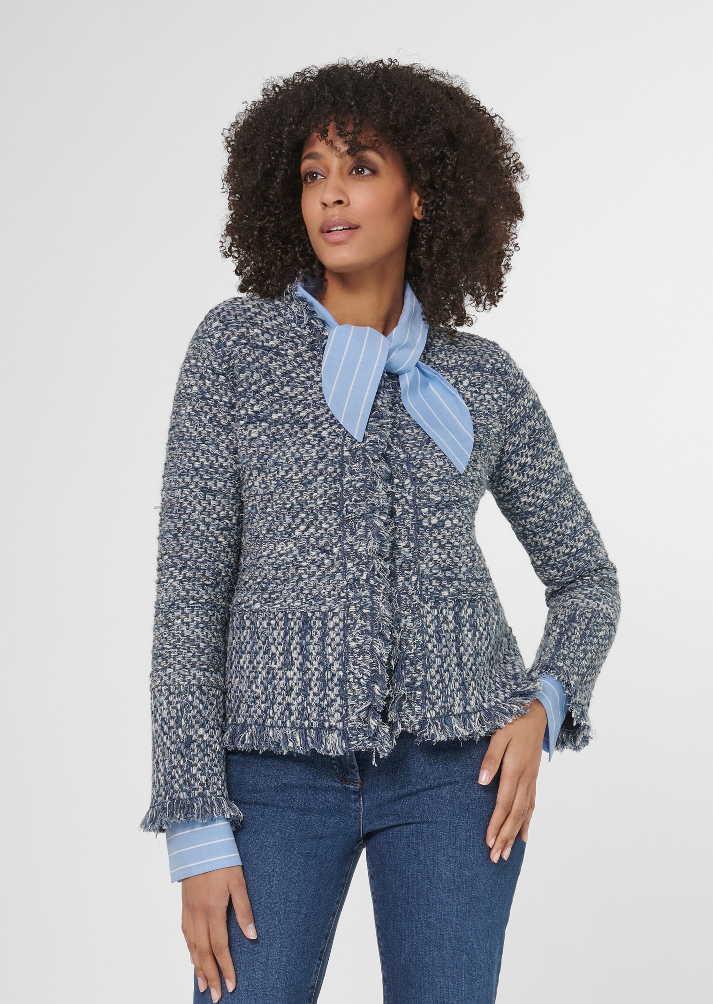 Strickjacke mit Fransen