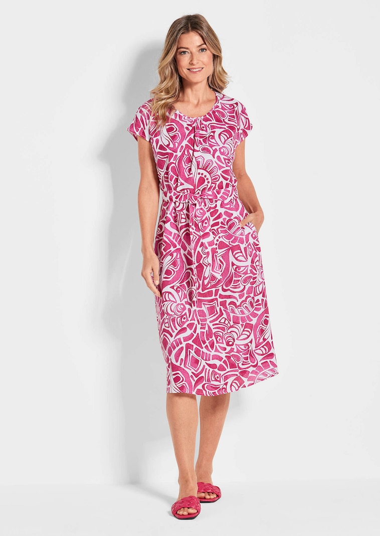 Leinenkleid mit Alloverdruck & Bindegürtel