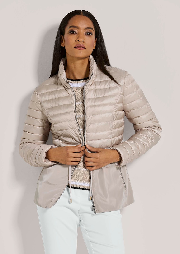 Stehkragen-Jacke im Material-Mix