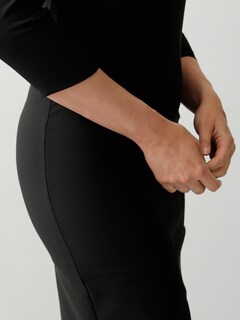 Kleid mit Cutout thumbnail 7