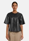 Halbarm-Shirt aus weichem Fake-Leder thumbnail 1