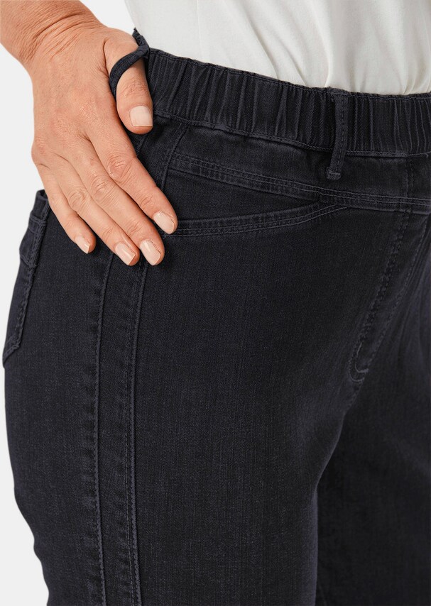 Super elastische Jeans LOUISA mit figurstreckenden Nähten 4