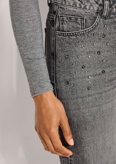Gerade Jeans mit Strass-Elementen thumbnail 5
