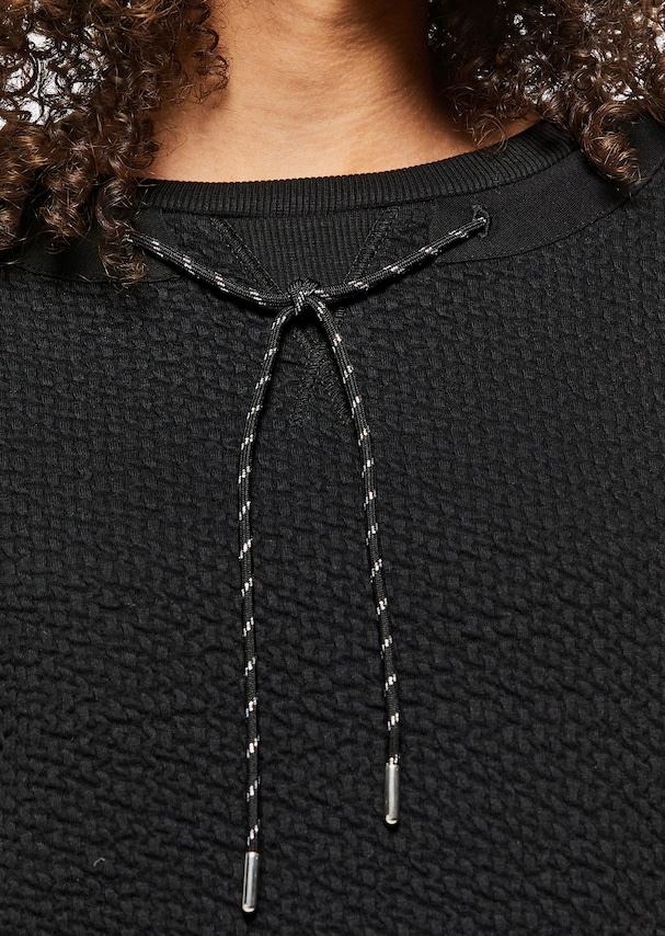 Sweatshirt with cords 4